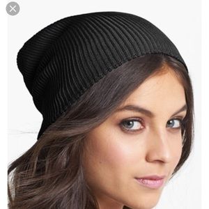 ISO- Echo Design ‘Seasonless’ Slouchy Beanie